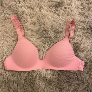 Wireless bra Victorias Secret pink
